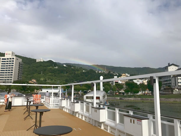 諏訪湖 遊覧船上から虹を望む